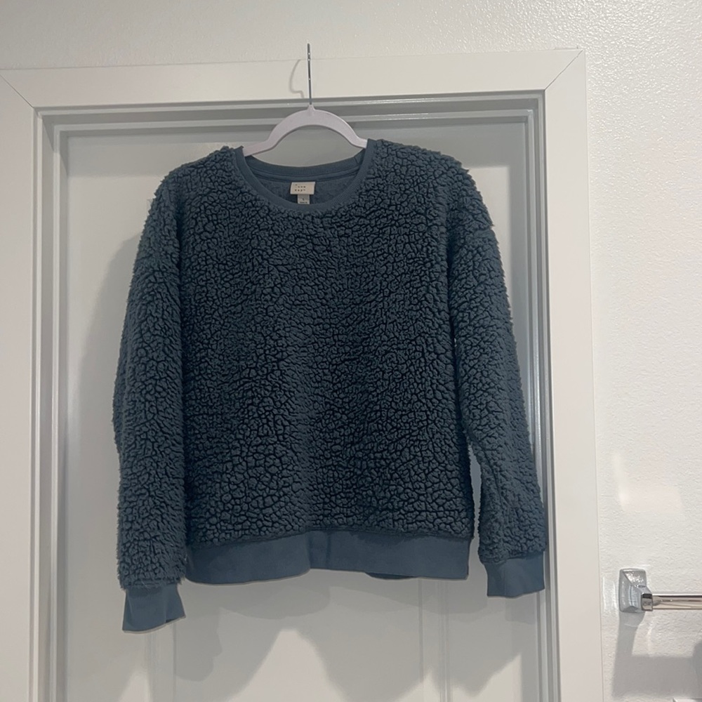 Comfy furry sweater (M/L)